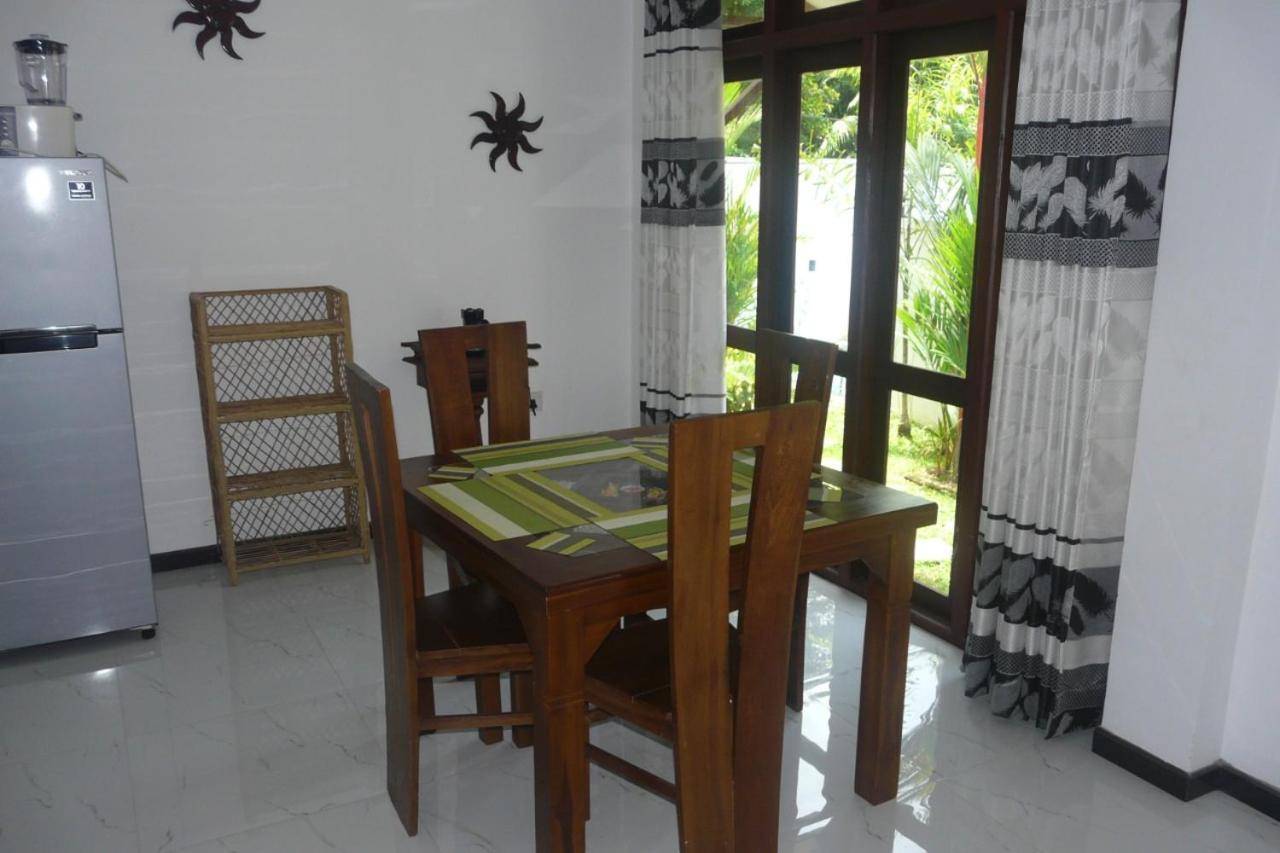 Hidden Villa Hikkaduwa Extérieur photo